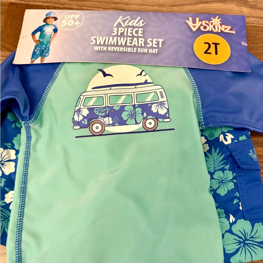 NWT UV Skinz Kids 3-Piece Swimwear Set - Blue and Green - 2T